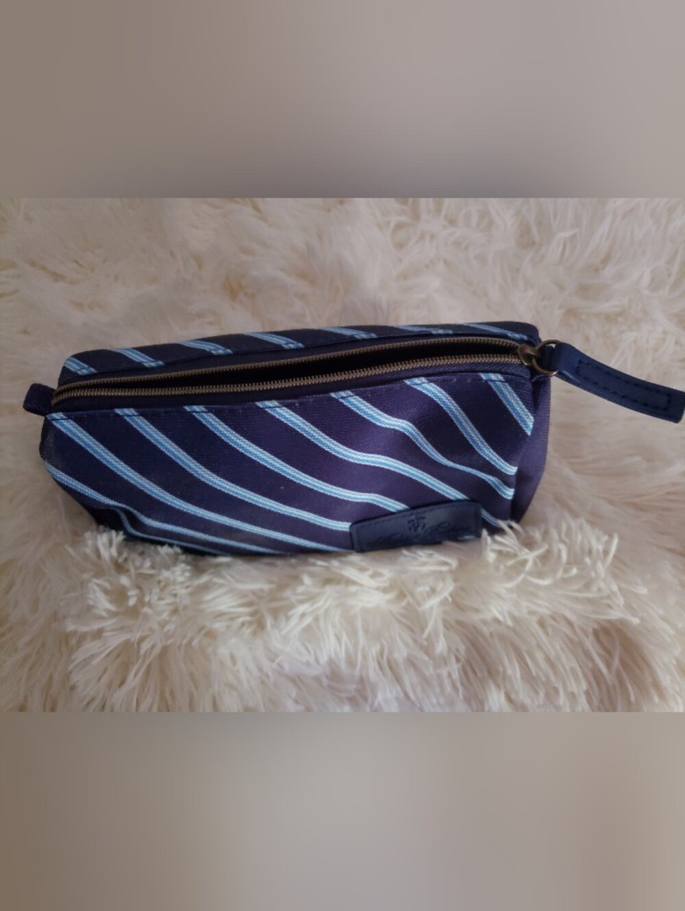 Brooks Brothers Ladies Navy Blue Stripe Travel Pouch and Accessories. NWOT